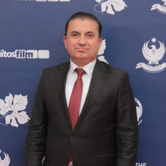 پ.هـ.د. کاوە عبدالعزیز